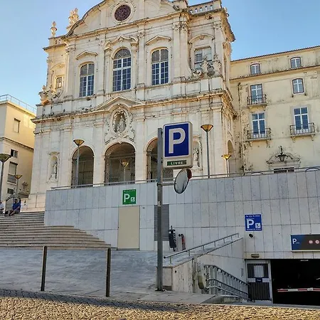 Bairro Alto Bronze Of Art Appartamento
