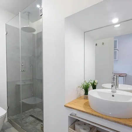 Bairro Alto Bronze Of Art Apartman