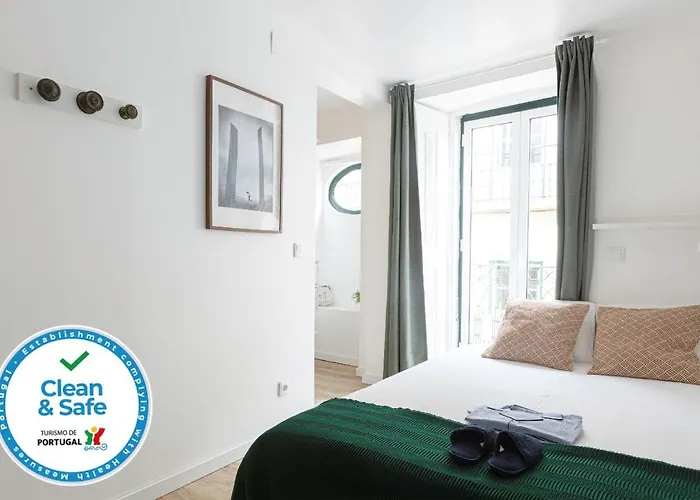 Bairro Alto Bronze Of Art Apartamento