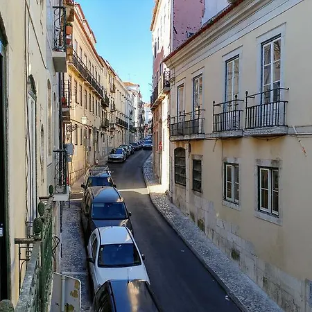 Apartment Bairro Alto Bronze Of Art *